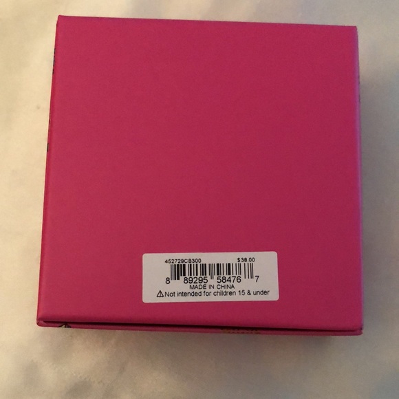 Betsey Johnson Gold Tone Apple Drop Earrings Crystal Accents NIB - Picture 11 of 11